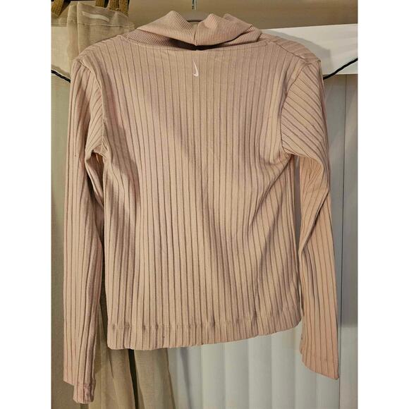 NWT Nike Yoga Luxe Fuzzy Ribbed CoverUp Top Size XS Athleisure Ballet Cozy - Picture 4 of 8